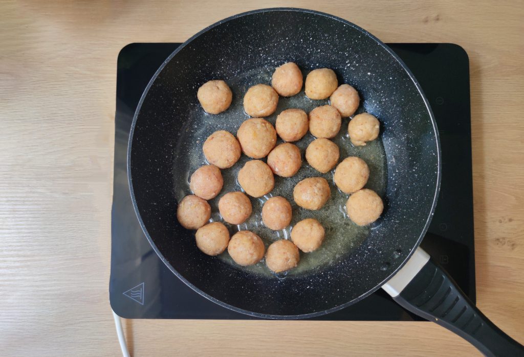 Polpette_di_pollo_al_limone_cottura