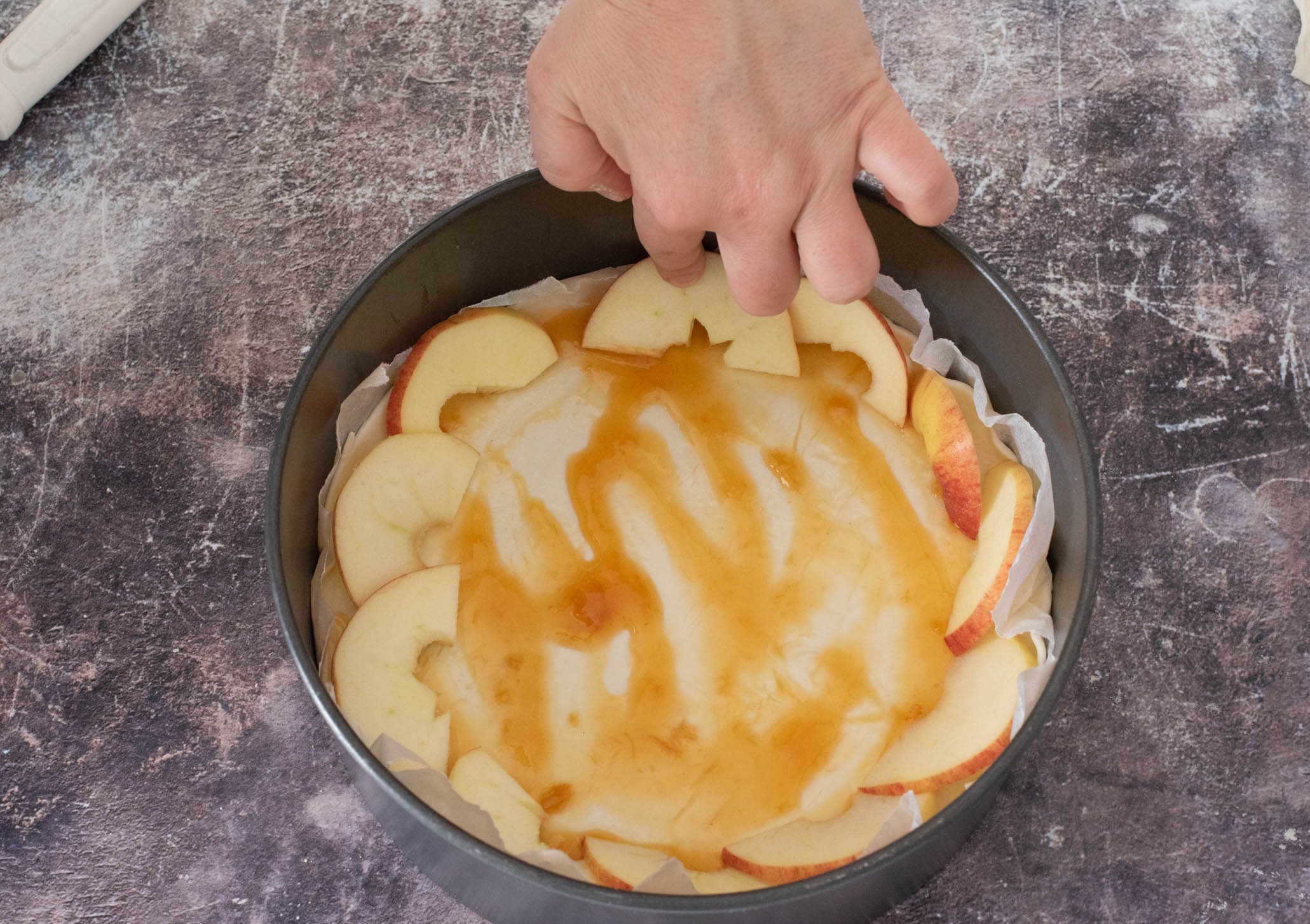 torta di pasta sfoglia alle mele