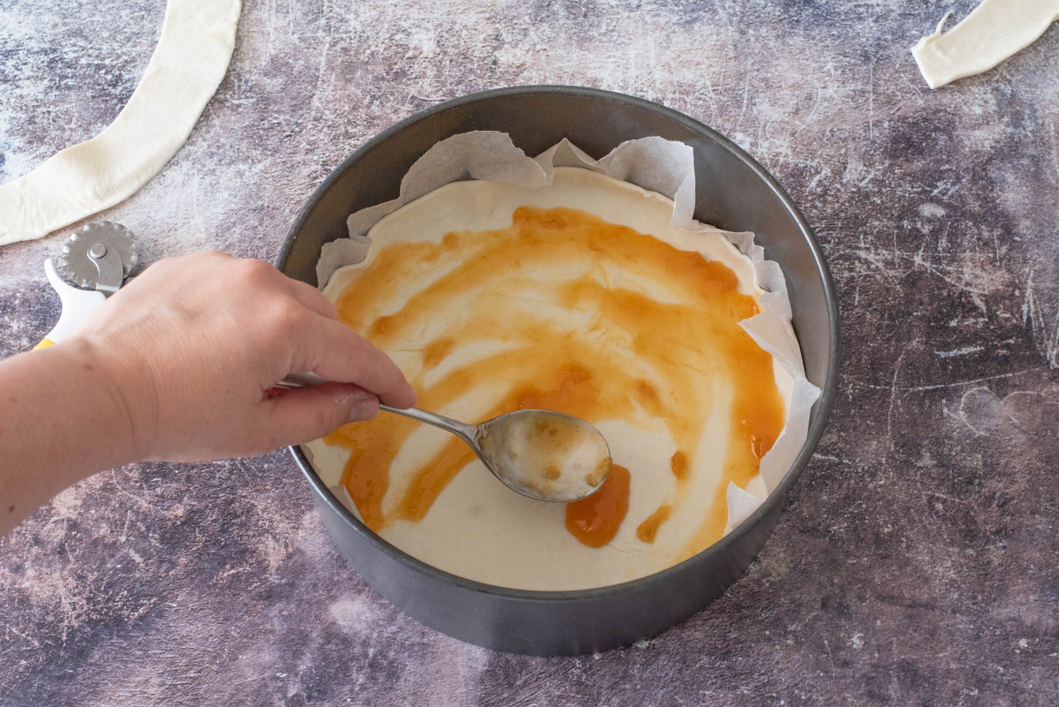 torta di pasta sfoglia alle mele