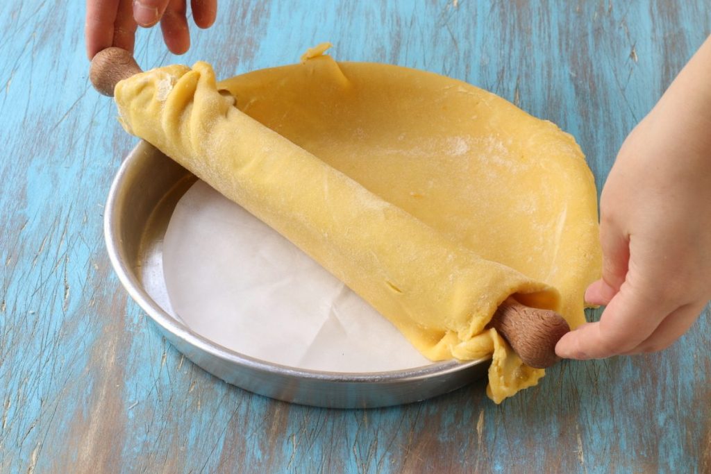 stendere la frolla