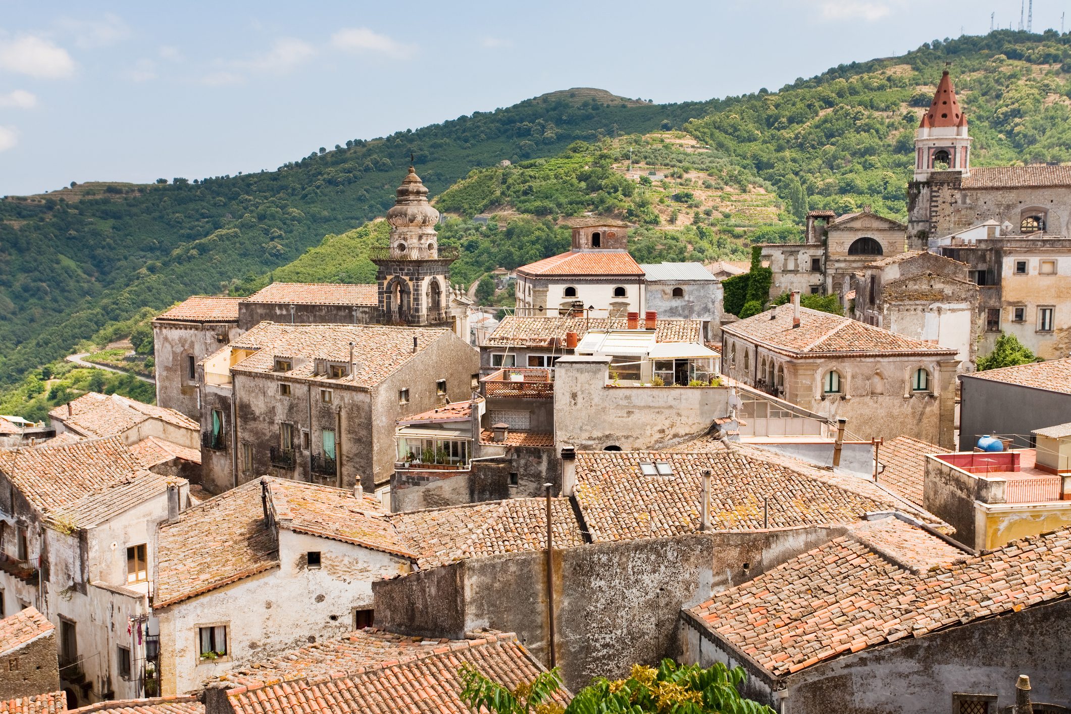 castiglione-di-sicilia-case
