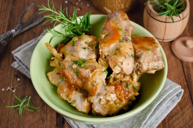 Come cucinare il coniglio: coniglio all'ischitana