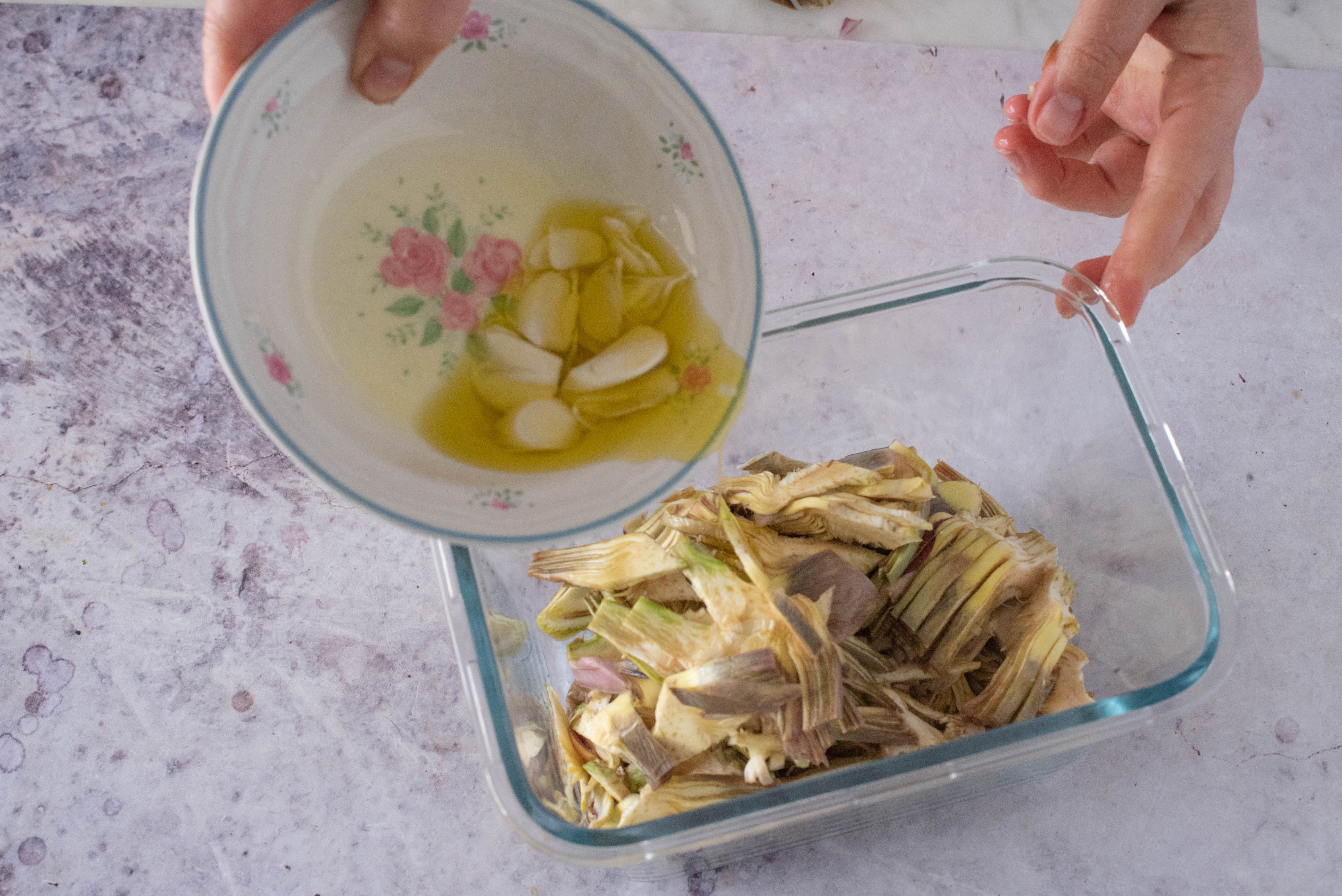 carciofi marinati crudi