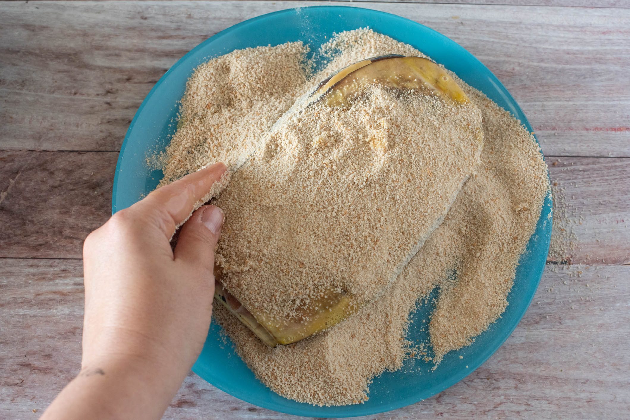 Cotolette di melanzane ripiene al forno