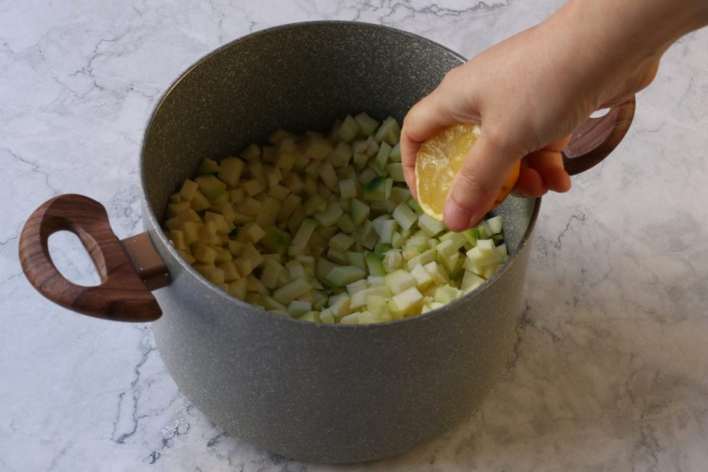 aggiungere succo di limone