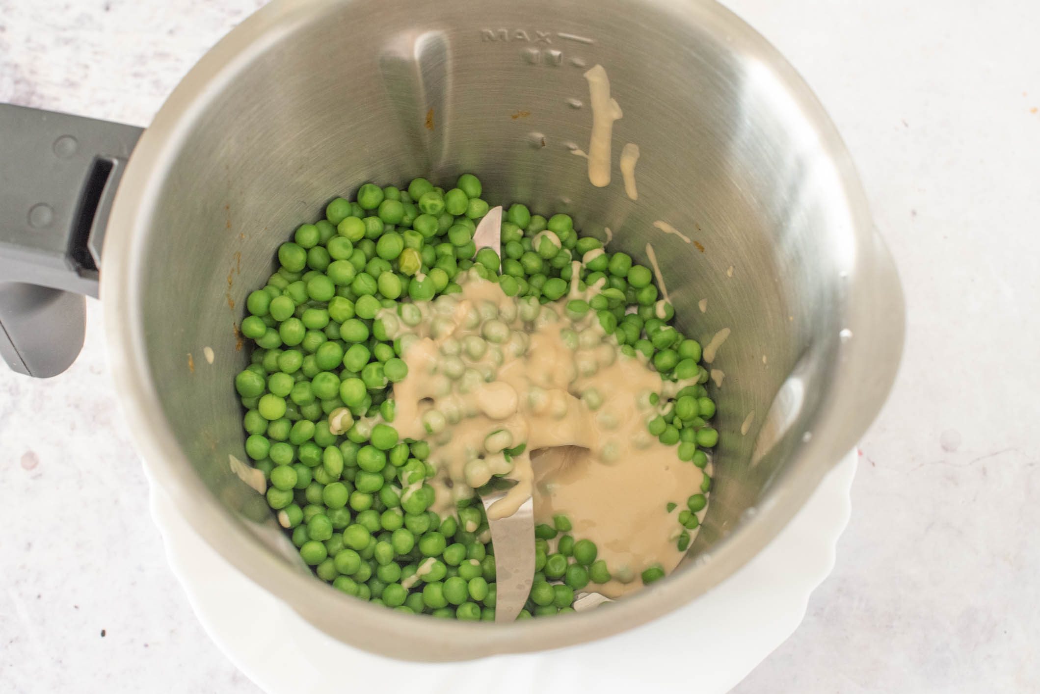 hummus di piselli