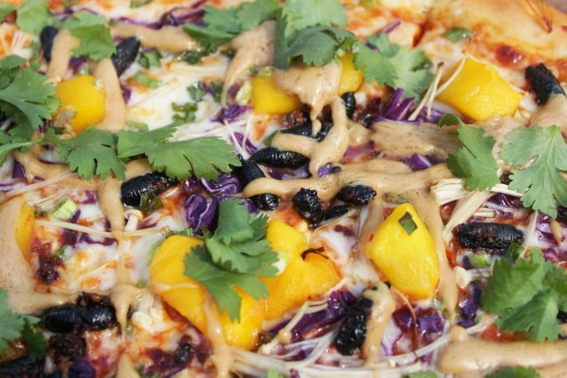 pizza con le cicale thai