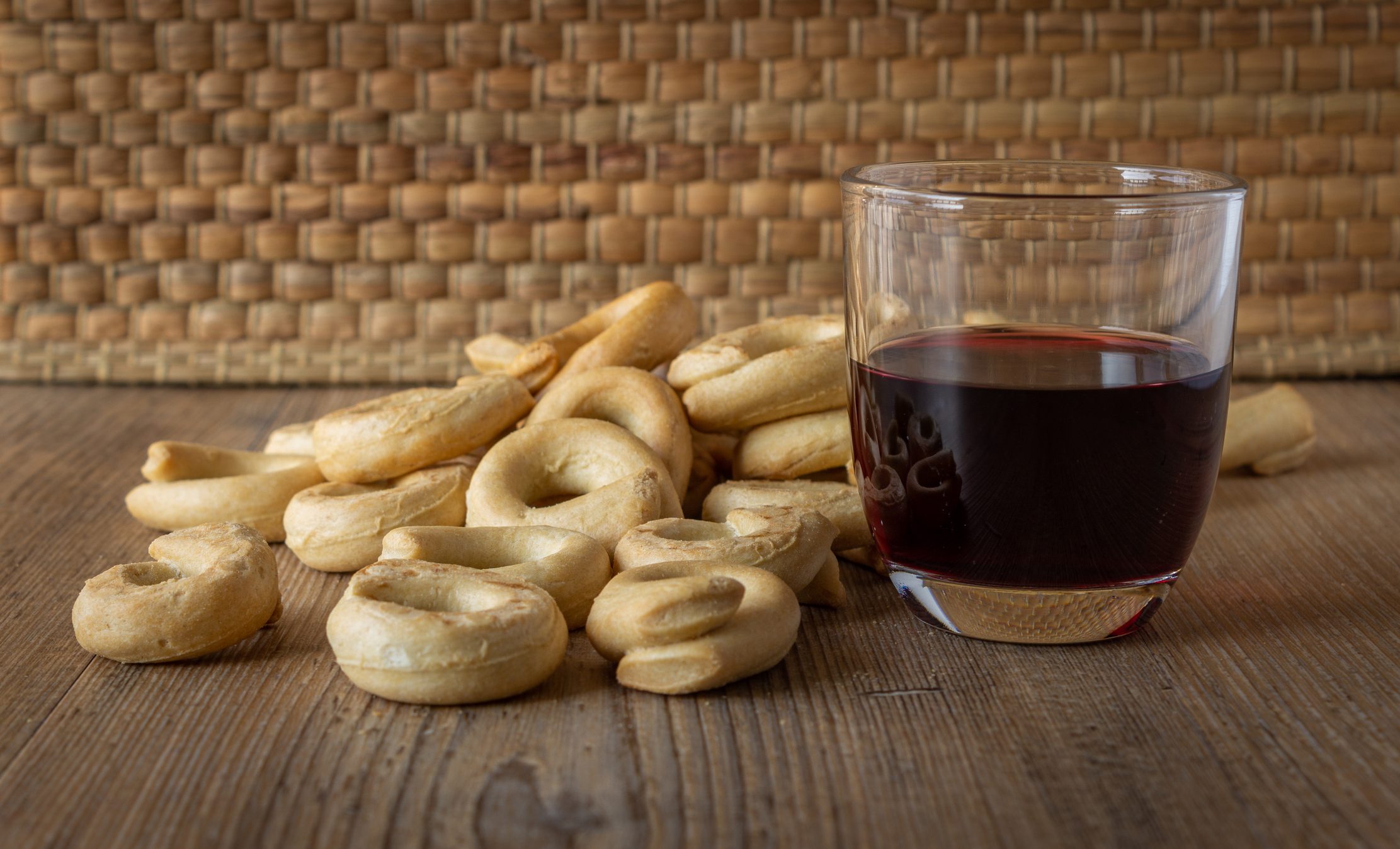 tarallucci-e-vino-significato
