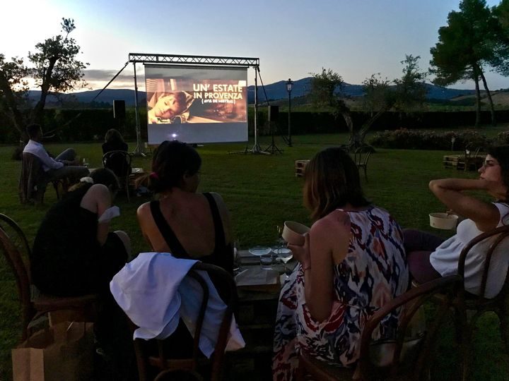 In Toscana cinema e cibo ripartono sotto le stelle