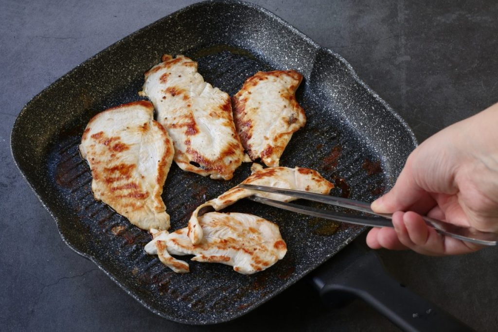 Grigliare il pollo