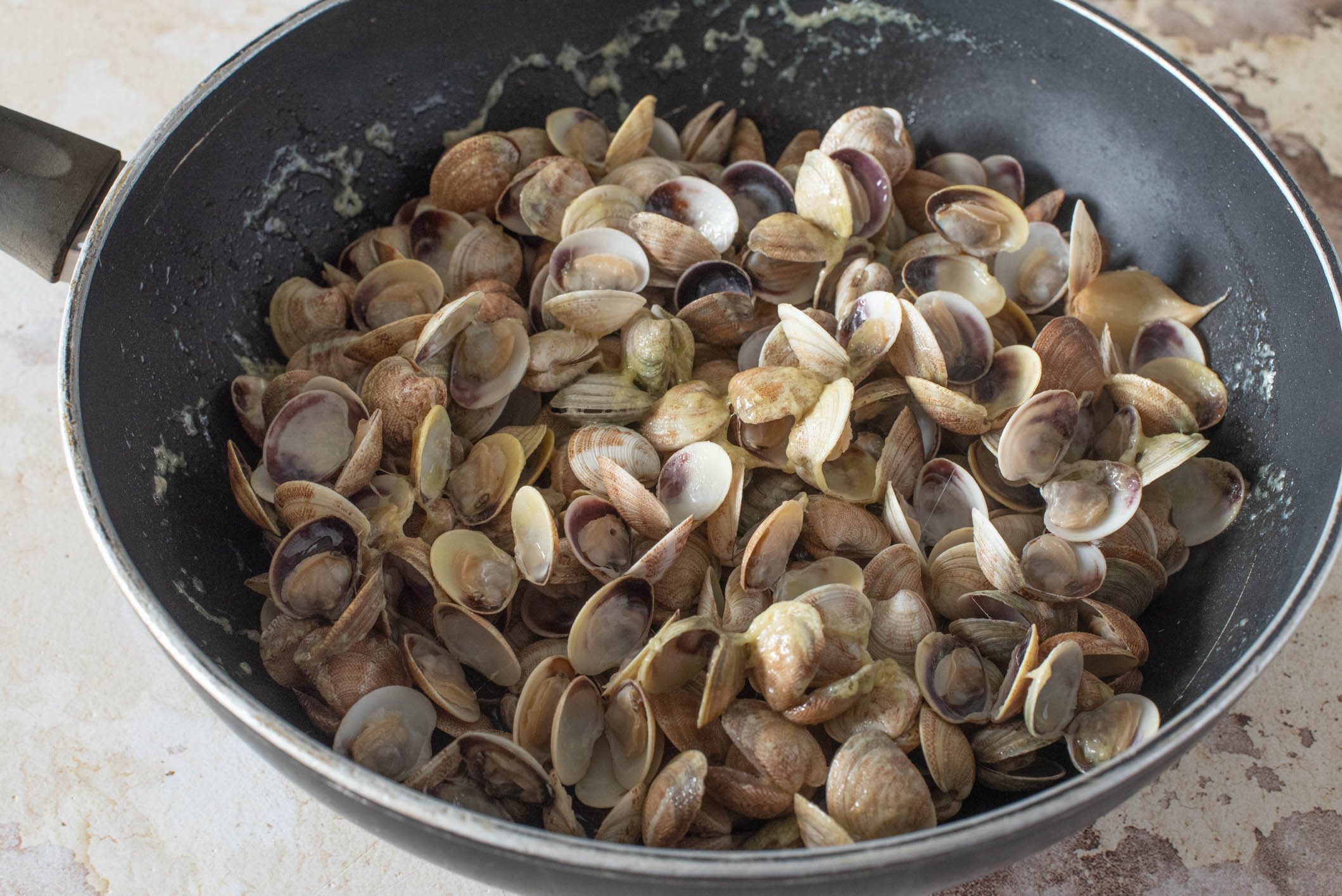 cous cous vongole e zucchine