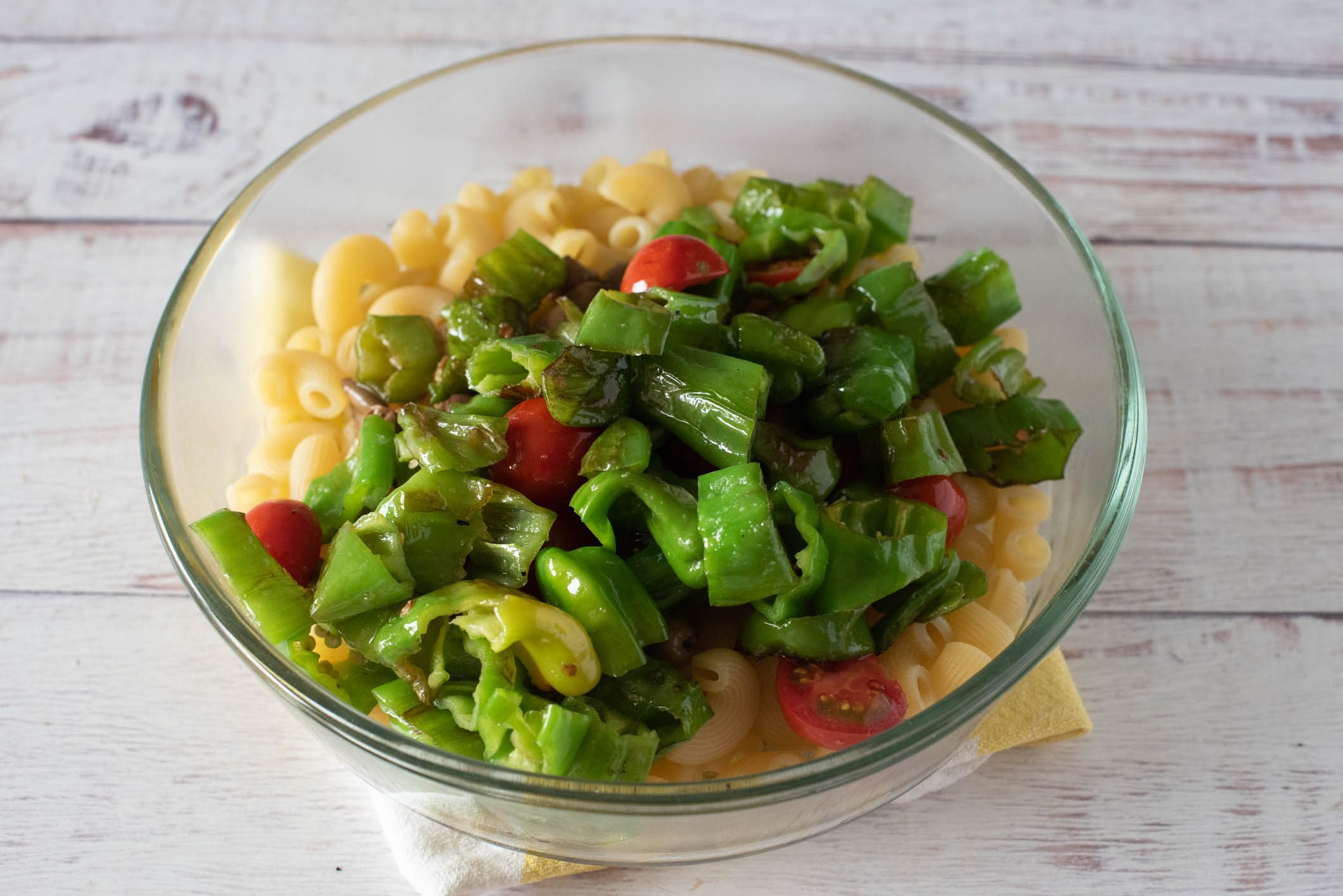 pasta fredda con i friggitelli