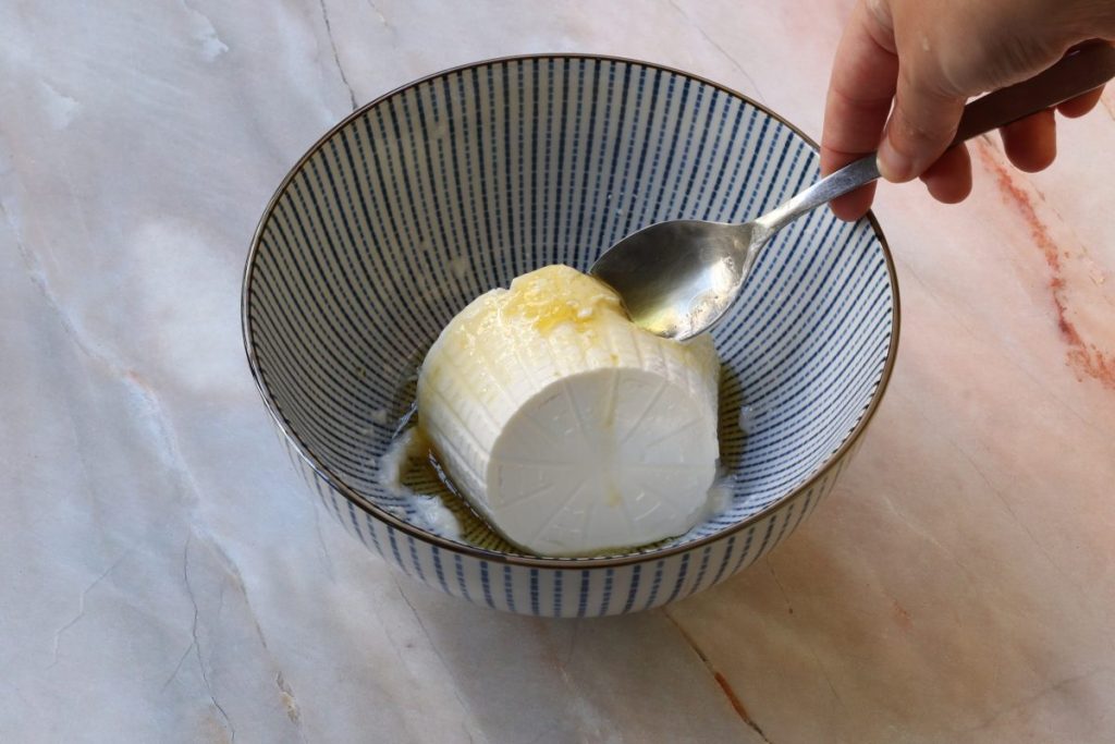 condire la ricotta