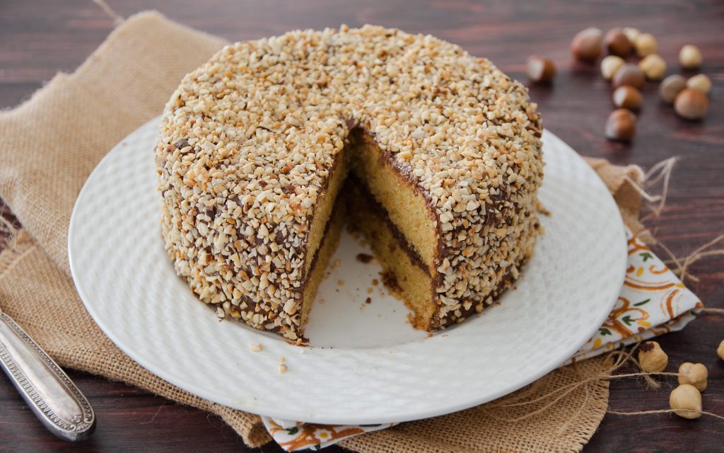 Torta di nocciole