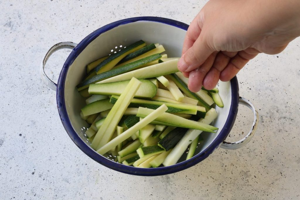 salare le zucchine