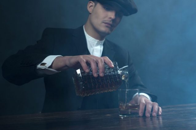 apertura bar Peaky Blinders Inghilterra