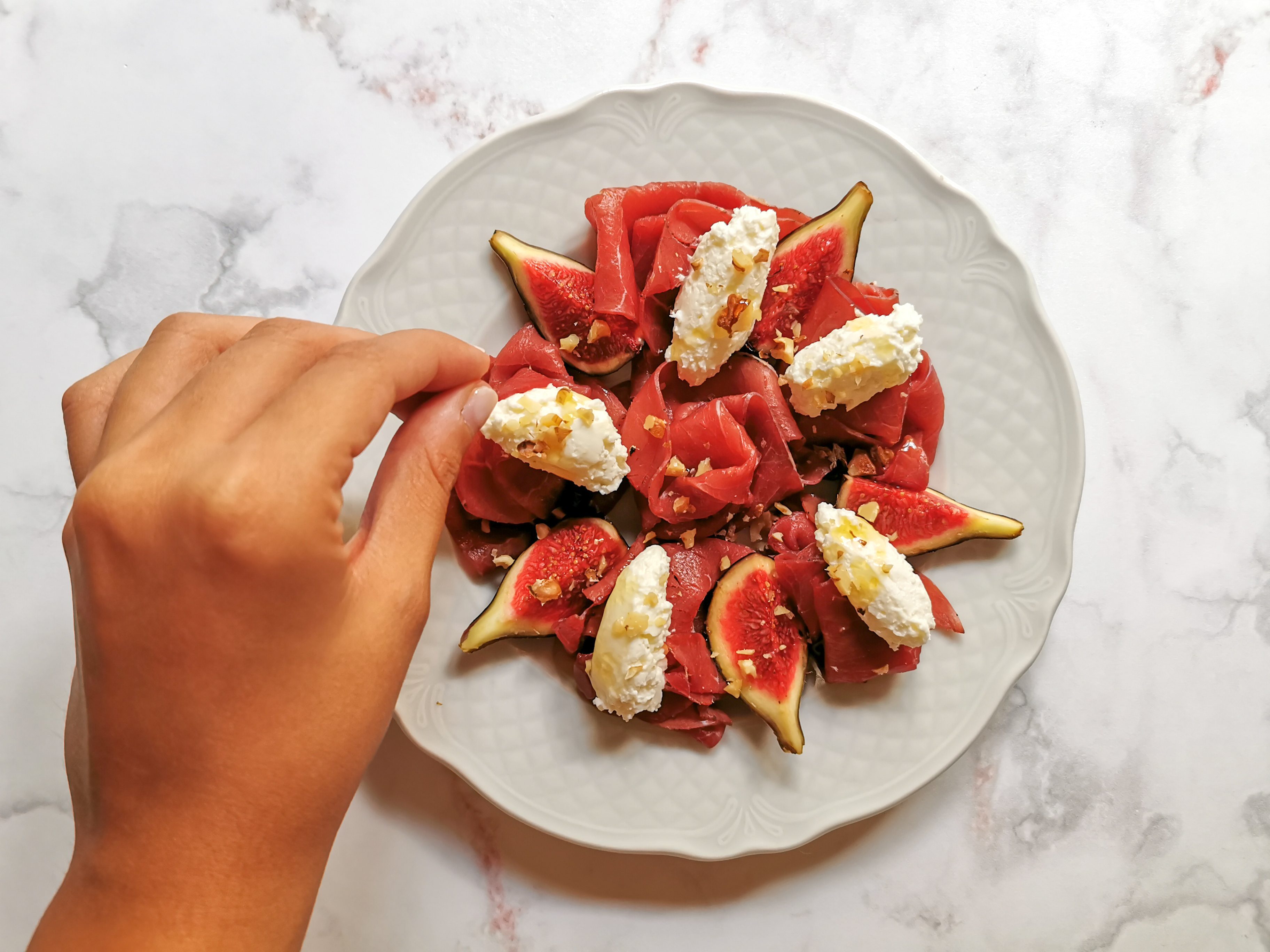 Carpaccio di bresaola e fichi