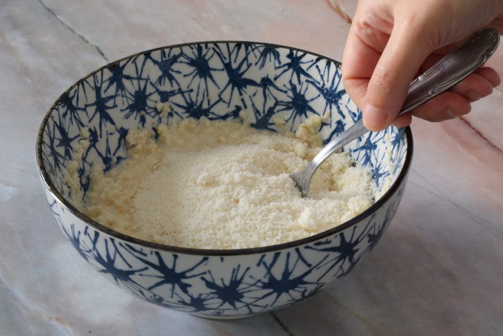 aggiungere i formaggi