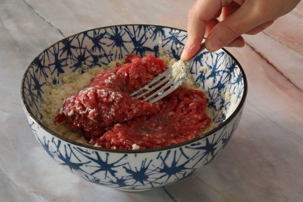 aggiungere carne