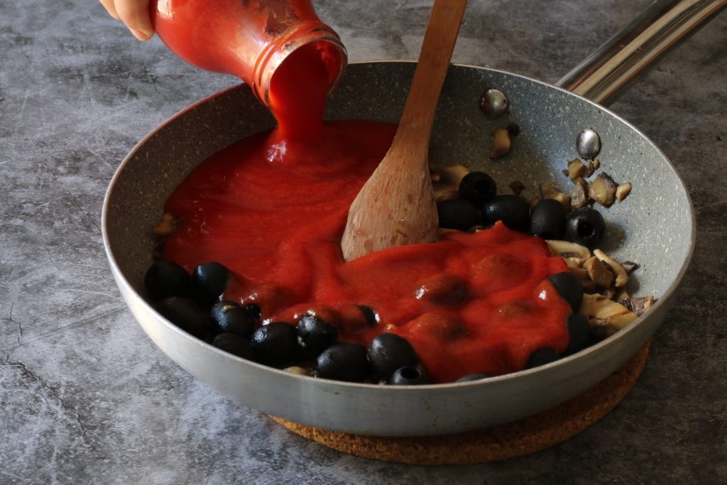 aggiungere salsa