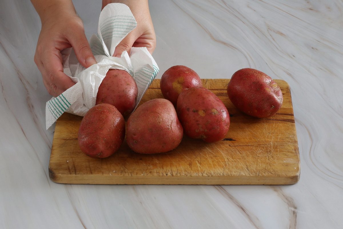 pulire le patate