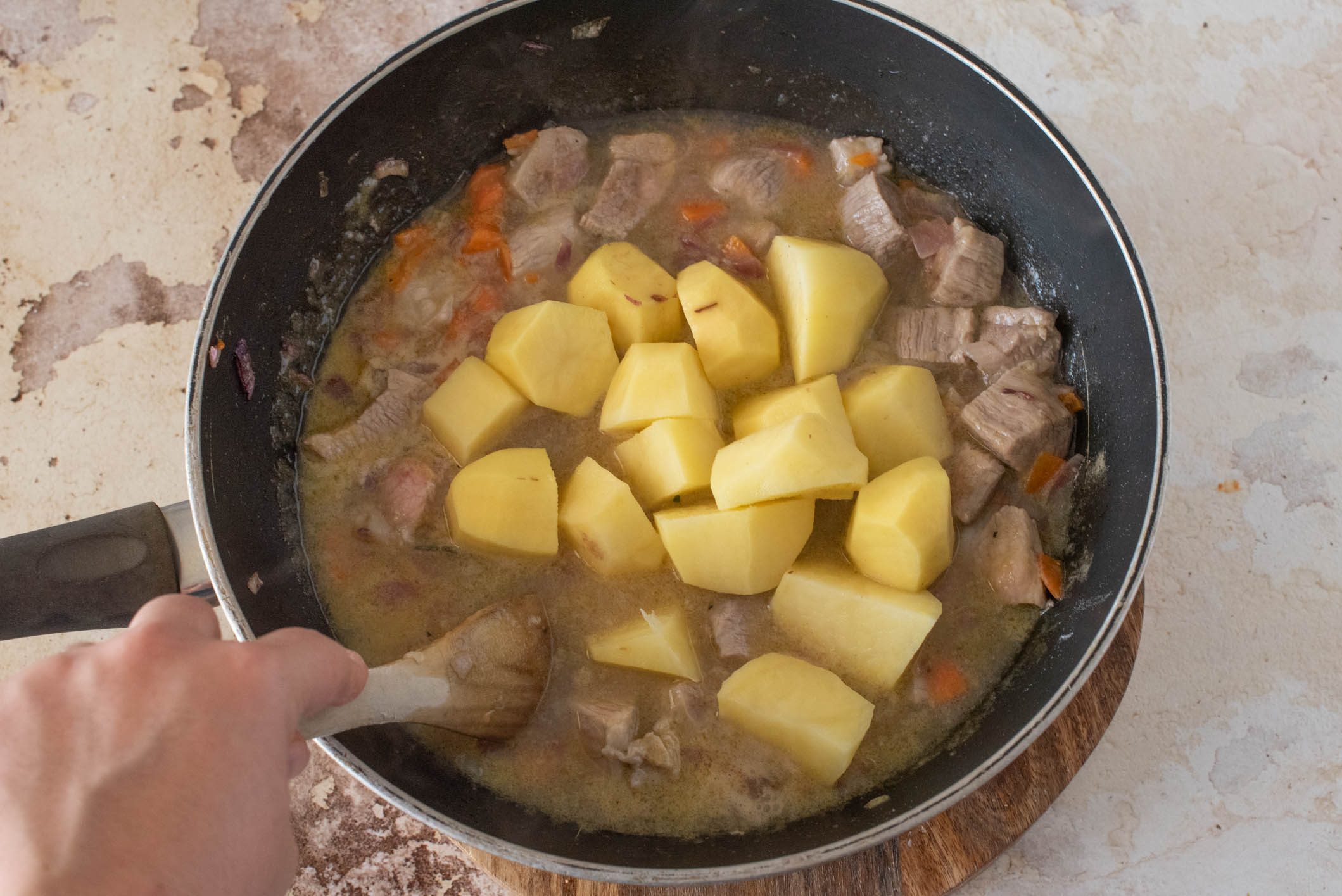 spezzatino di vitello con patate